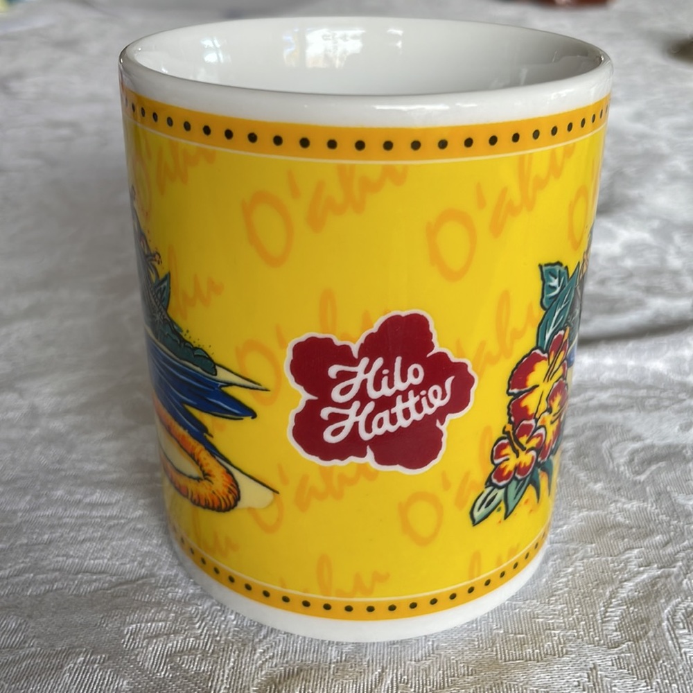 Hattie O’ahu collector cup from 2022 - Picture 2 of 5